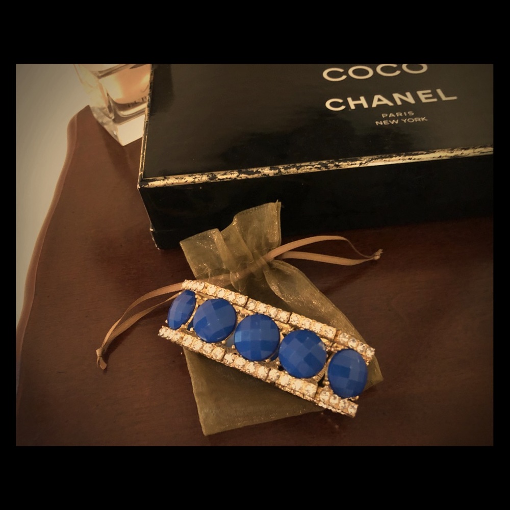 Blue gem bracelet (costume)
